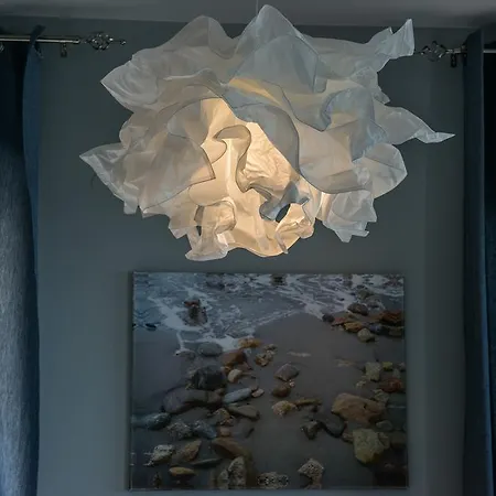 Nais & * Chania (Crete)