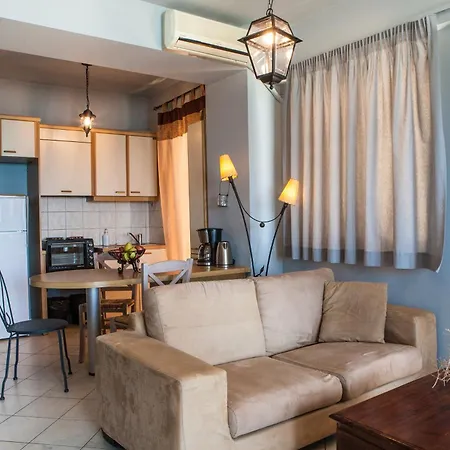 Nais & Apartment Chania (Crete)