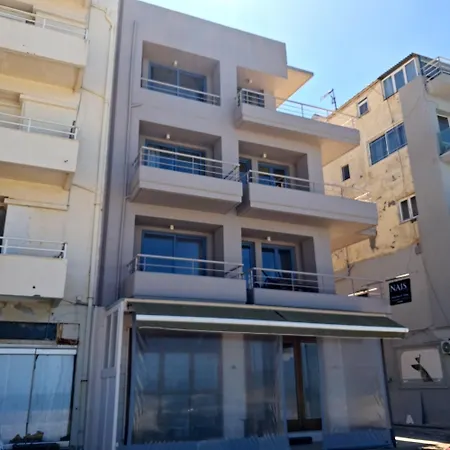 Апартаменти Nais &