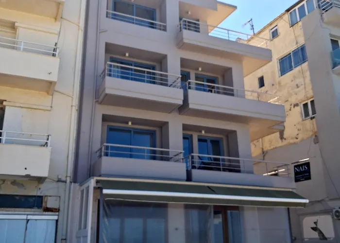 Апартаменти Nais &