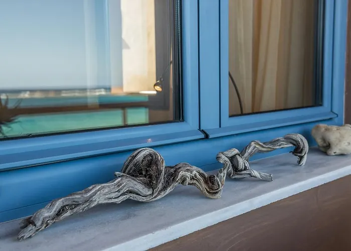 Nais & Apartment Chania (Crete)